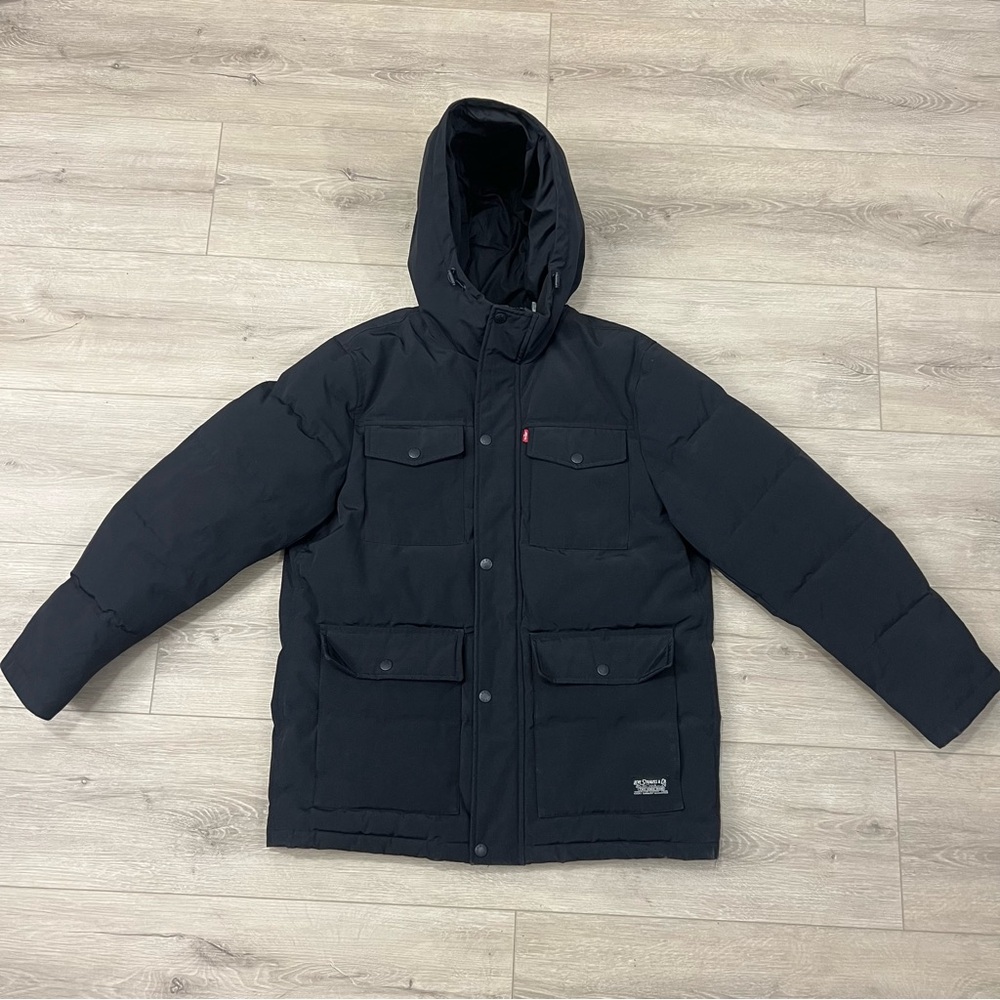 Levi’s Winter Coat Men’s Arctic Cloth Heavyweight Parka size M Black Hooded